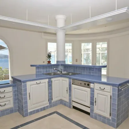 Prestigieuse Vue 180° Sur Le Golfe St Tropez - Mackenzie *
