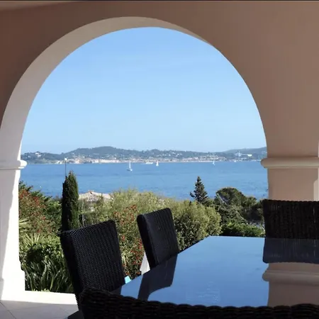 Prestigieuse Vue 180° Sur Le Golfe St Tropez - Mackenzie * 圣马克西姆