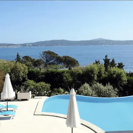 Villa Prestigieuse Vue 180° Sur Le Golfe St Tropez - Mackenzie *